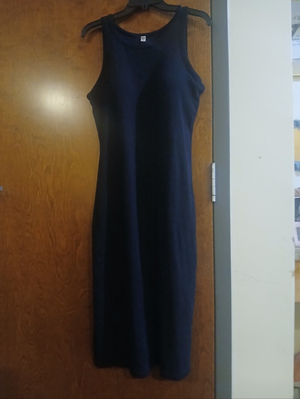 NWOT/ UNIQLO black ribbed sleeveless bodycon midi dress